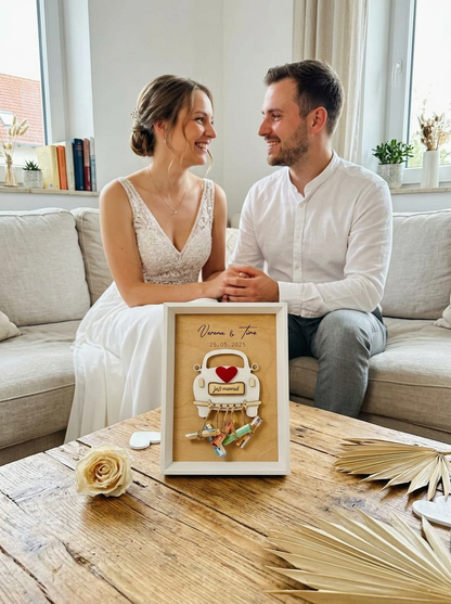 Engraved picture frame for a wedding • Wedding gift ideas