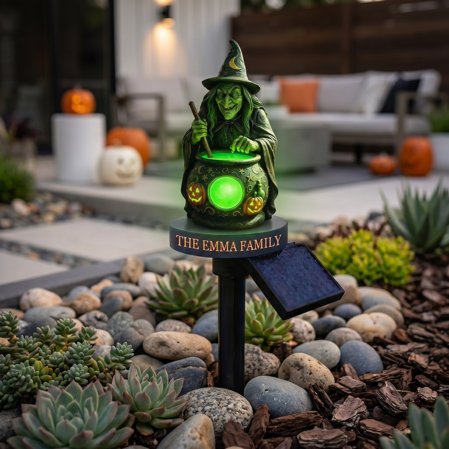🧙Personalized Halloween Witch Garden Solar Liaht